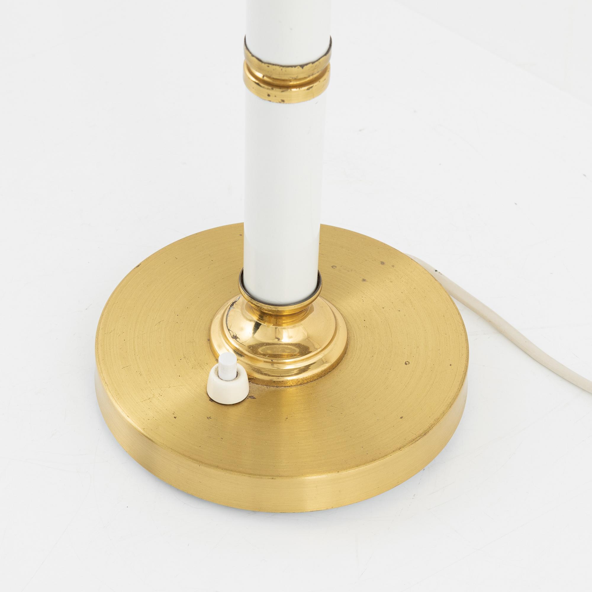 A model 8423 table light, Boréns, later part of the 20th Century.