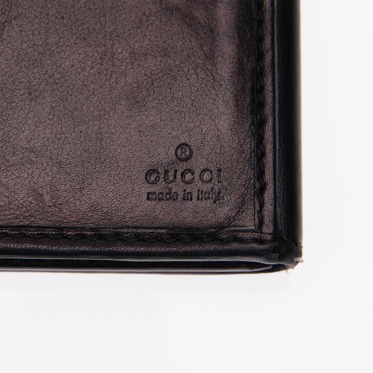 PLÅNBOK, Gucci.