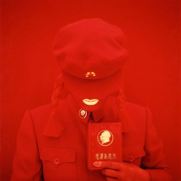 Kimiko Yoshida, "The Mao Bride (Red Guard Red) Self-portrait", 2009.