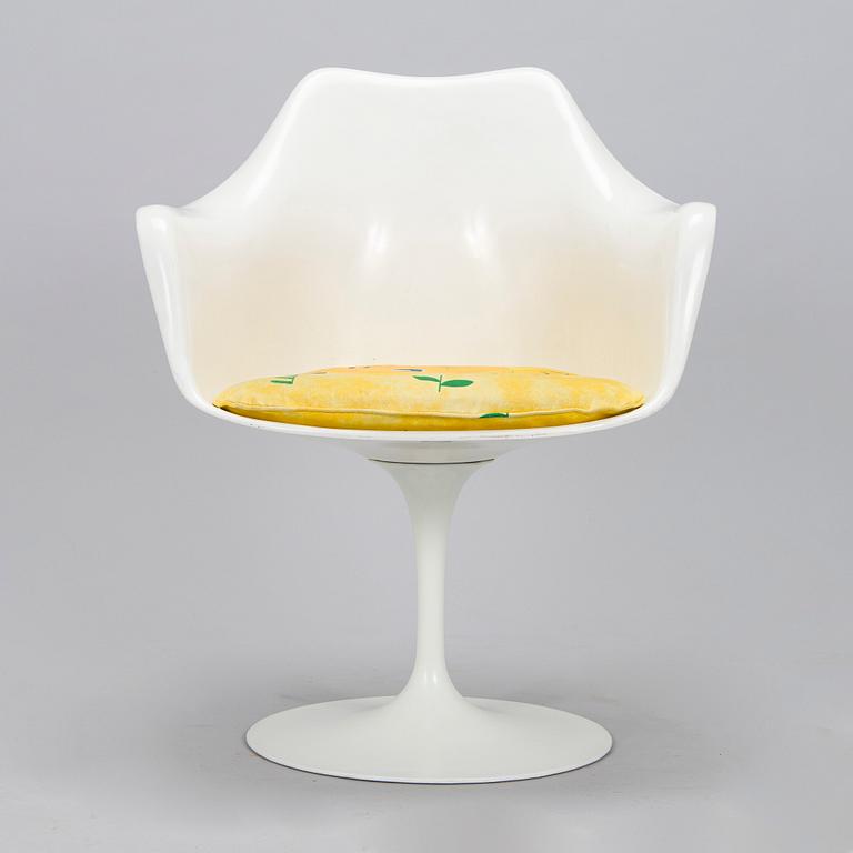 Eero Saarinen, karmstol, "Tulip", 1900-talets senare hälft.