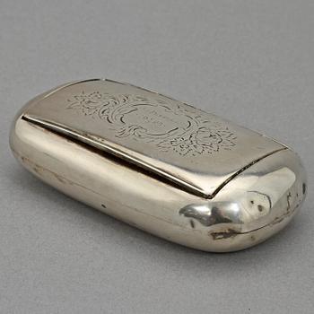 DOSA, silver, 1900-talets första kvartal. Vikt 88 g.