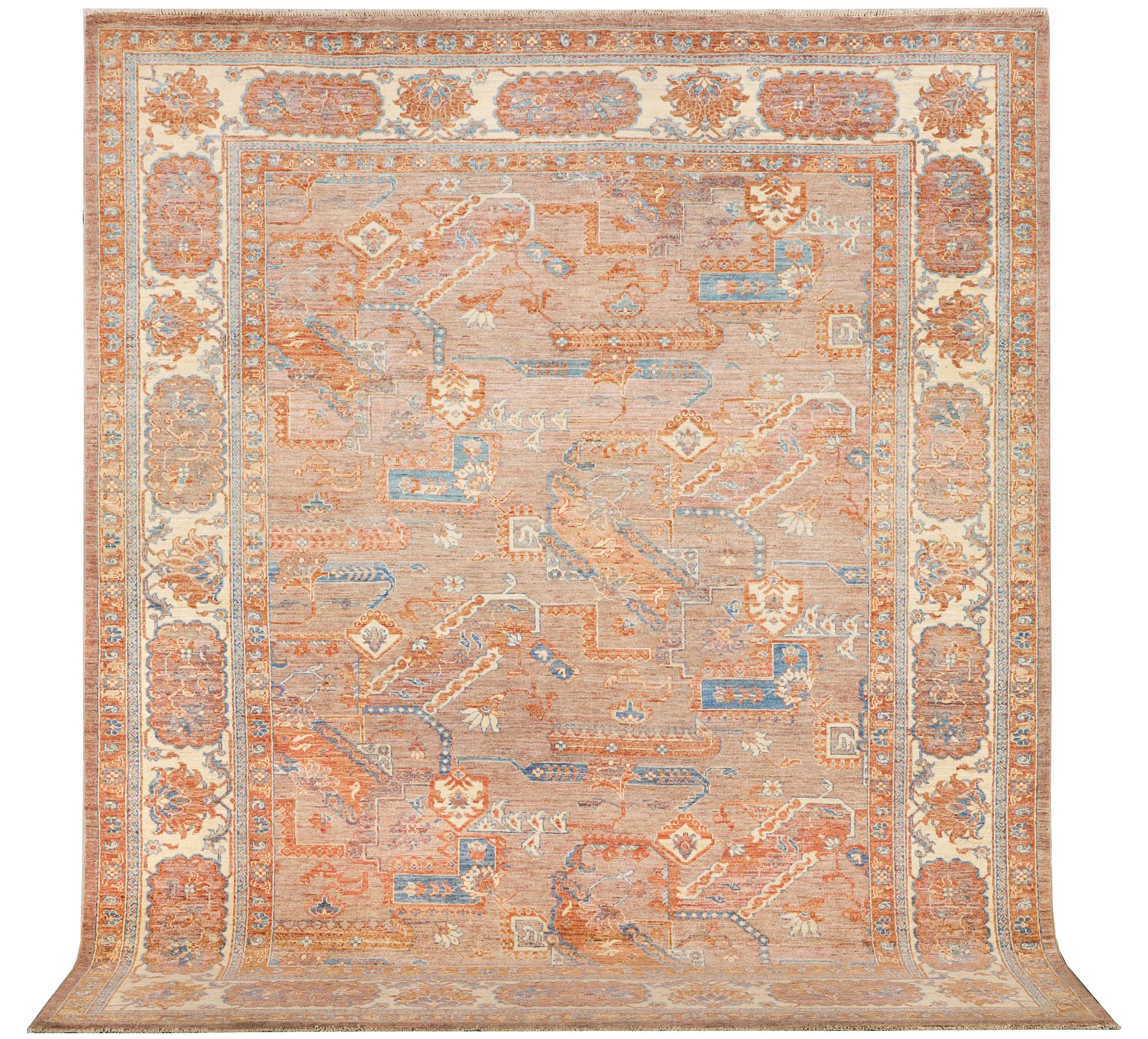 Matta, Ushak, ca. 287 x 245 cm.