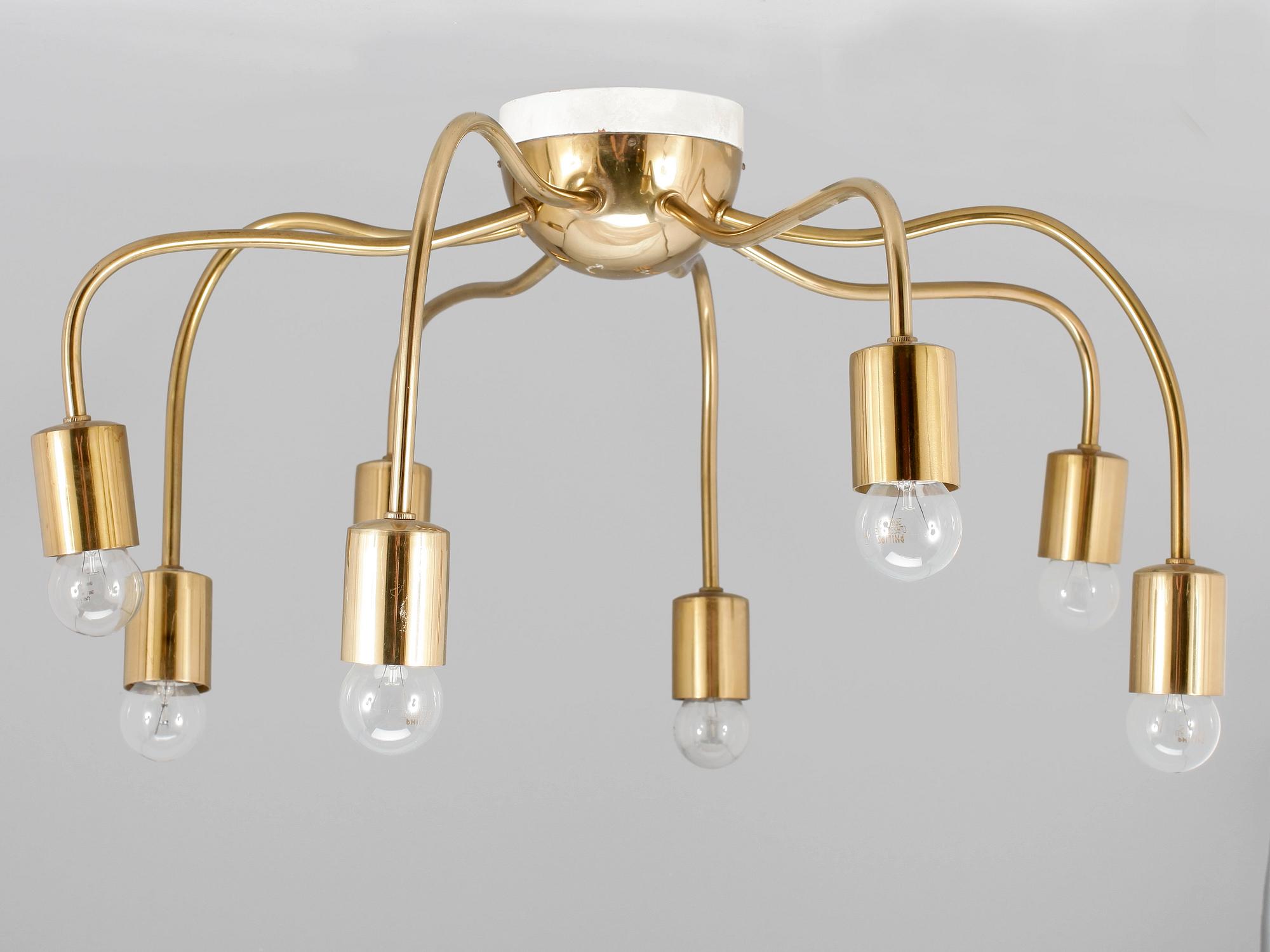 TAKLAMPA, modell 2358, Josef Frank, Firma Svenskt Tenn, 1900-talets andra hälft.