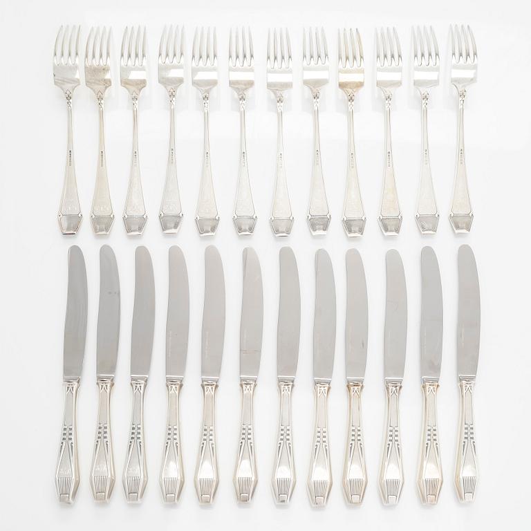 A 24-piece set of 'Suomi' silver cutlery, Kultateollisuus, Turku, Finland 1972.