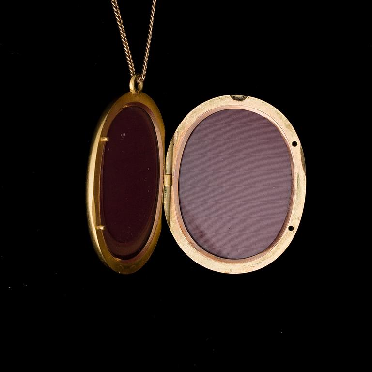 MEDALJONG, rosenslipade diamanter, emalj, 14K (56) guld. Tarabrov Nikolaj Filippov 1893-1917.