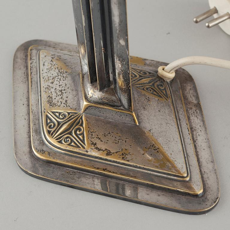 BORDSLAMPA, nysilver, 1910/20-tal.