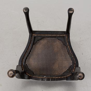 A ROCOCO STYLE CHAIR FROM CA 1900.