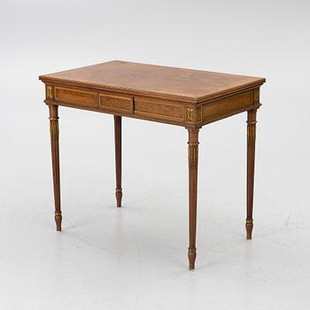 A seven-piece seating group, Louis XVI style, early 20th Century.