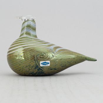 Oiva Toikka, a signed glass bird, Nuutajärvi, Finland.