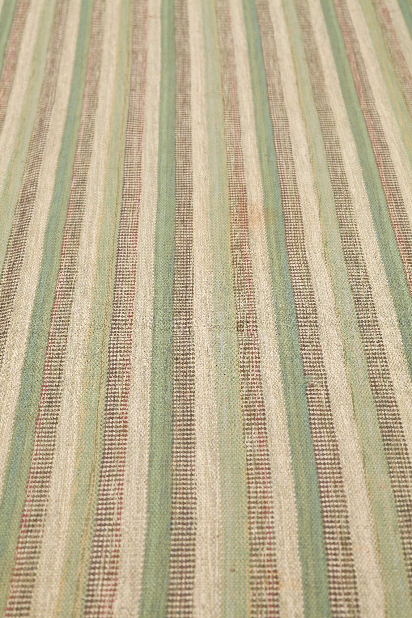 Barbro Nilsson, Matta, "Randig med tvist, grön", rölakan, ca 244,5-245,5 x 226-227 cm, signerad AB MMF BN.