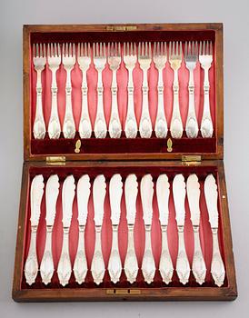 FISKBESTICK, 24 delar, nysilver, Danmark, 1900-talets förta hälft.