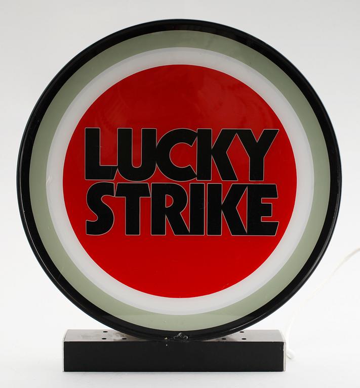 REKLAMSKYLT, Lucky Strike, sent 1900-tal.