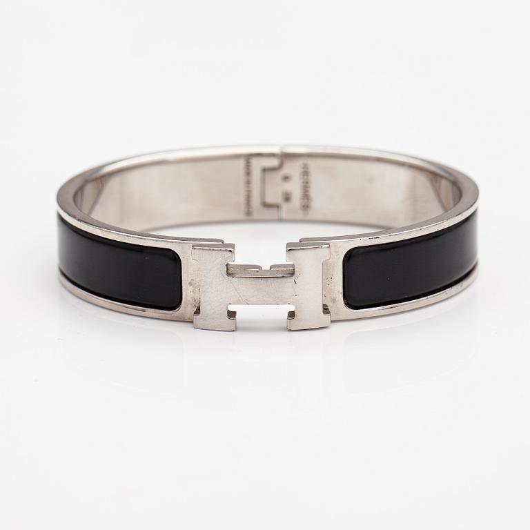 Hermès, armband, "Clic H PM", silverfärgad metall och svart emalj.