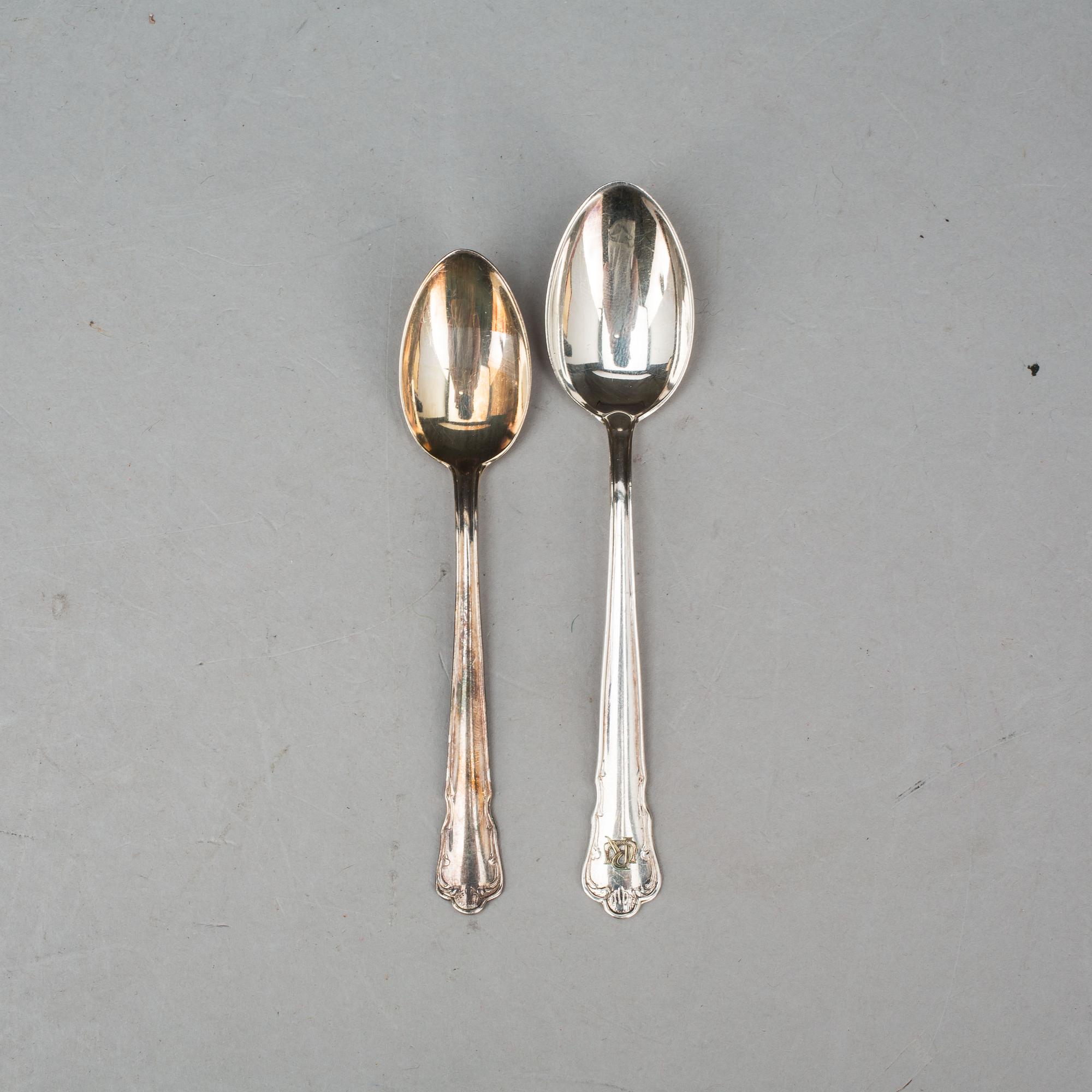 KAFFESKEDAR, 24 st, silver, 1940-tal. Totalt ca 260 g.