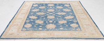 A Ziegler Design carpet, ca 300 x 200 cm.