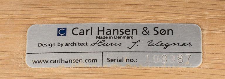 HANS J. WEGNER, chairs 4 st, "CH 20", for Carl Hansen & Søn.