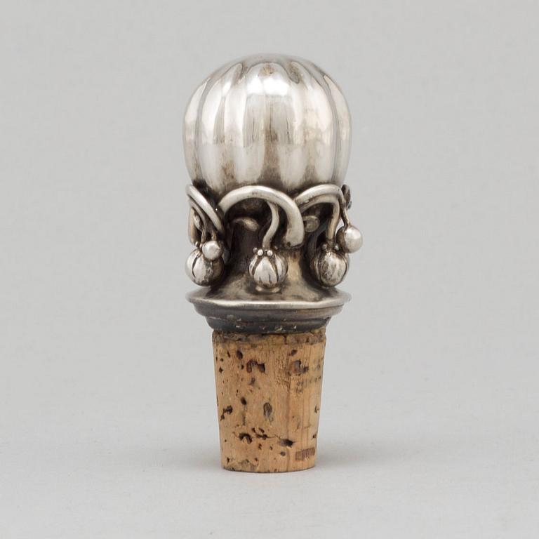 GEORG JENSEN, a silver plug for a decater, Denmark, 1915-27.