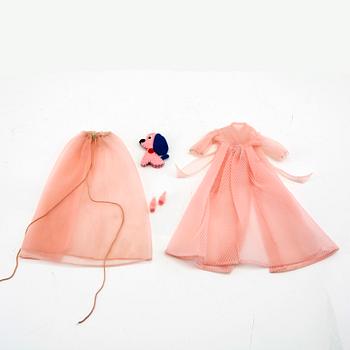 Barbie och Ken, dockor 2 st. samt kläder, vintage,"Barbie Bubblecut" Mattel 1961/62. "Ken" Mattel 1961/62.