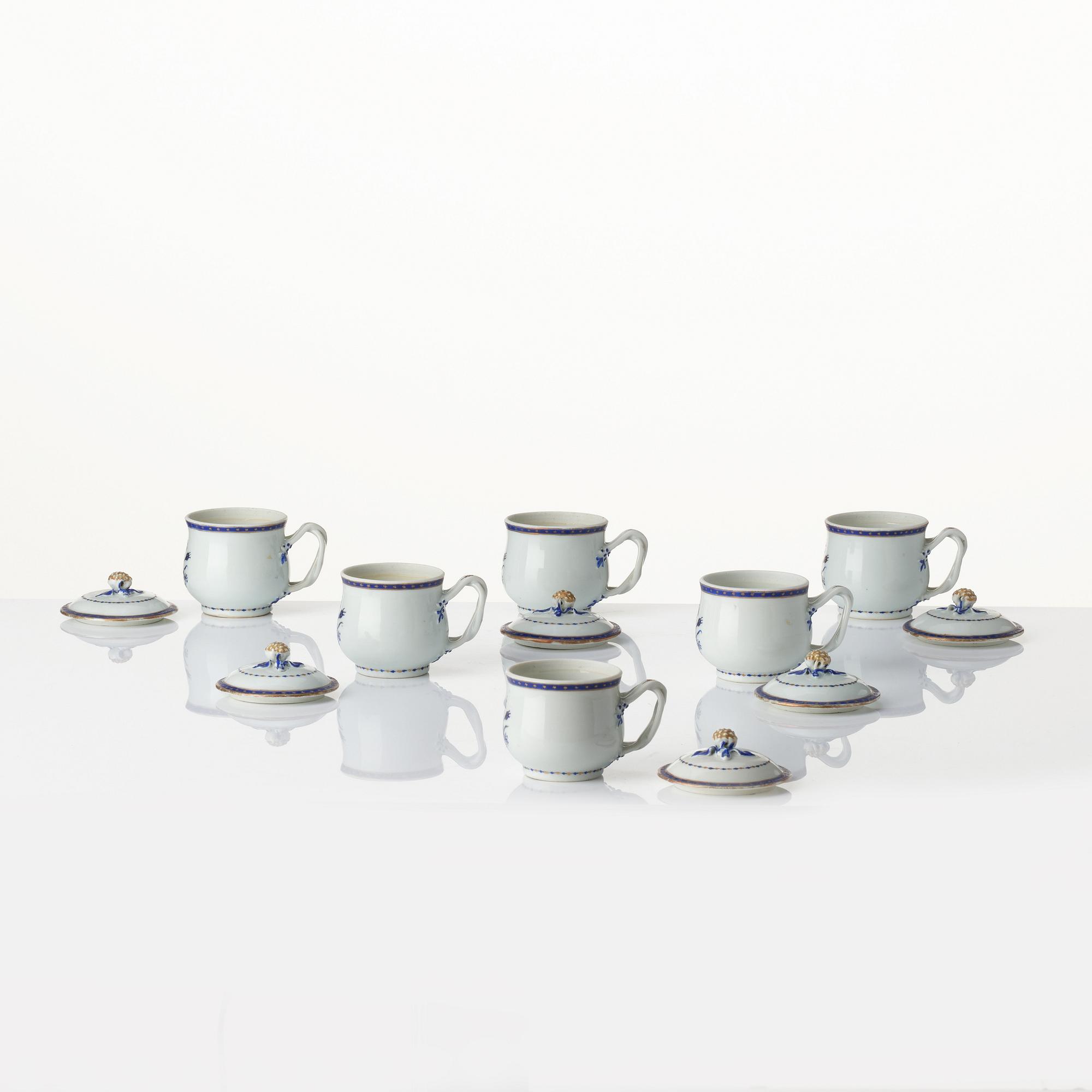 A 'Chinese Export' service, Qing dynasty, Jiaqing (1796-1820). (10 pieces).
