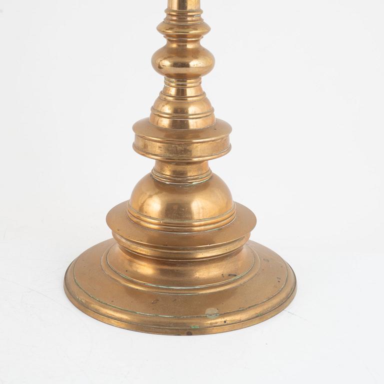 Kandelabrar, ett par, Gusums Bruk, omkring år 1900.