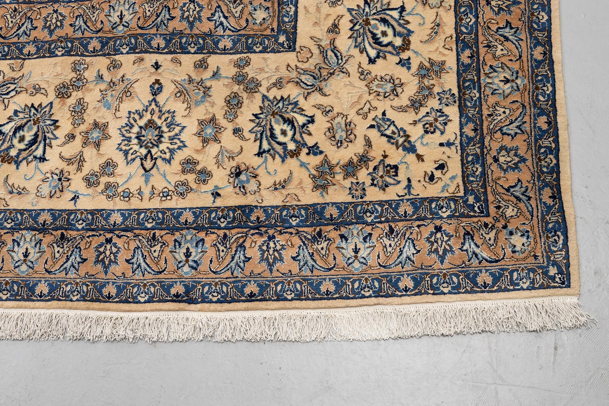 A carpet, Nain, sk 9 LAA, part silk, ca 565 x 360 cm.