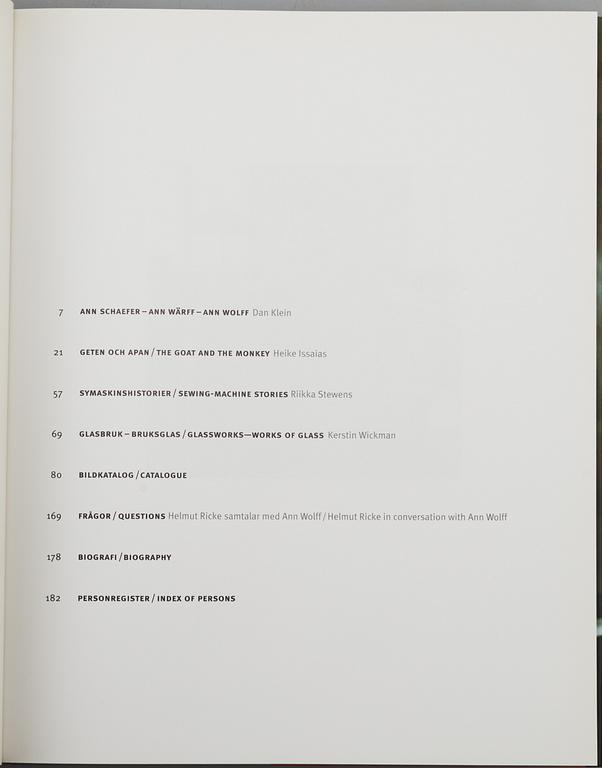 A lot of eleven books regarding Kosta and Kosta Boda glasbruk.