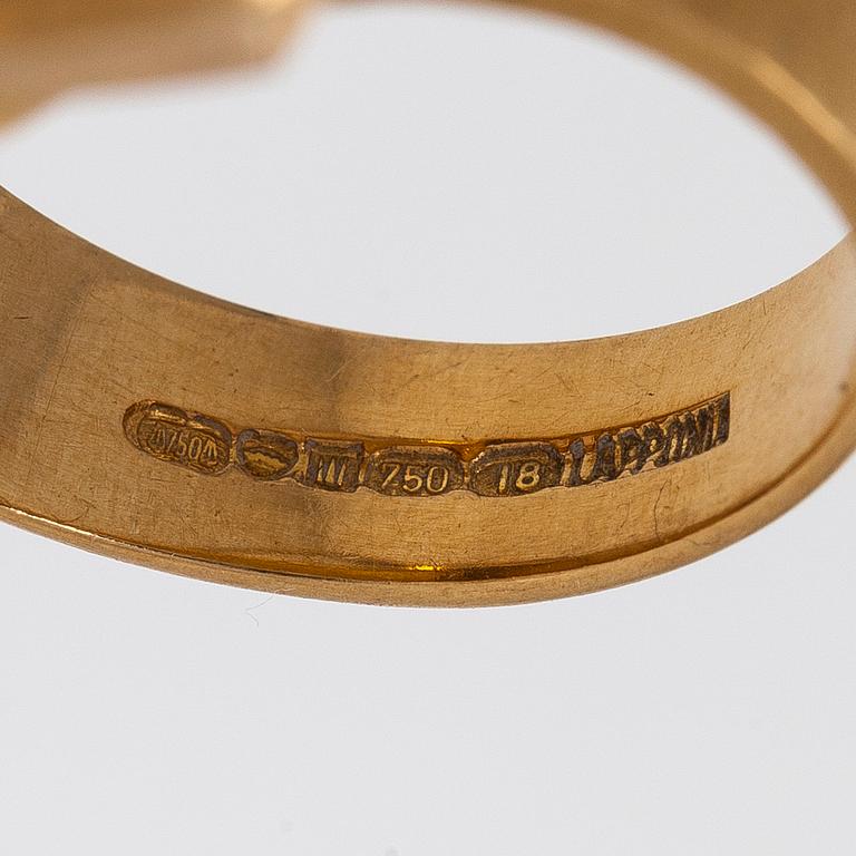 Björn Weckström, sormus, "Nereia", viistehiottu akvamariini, 18K kultaa.