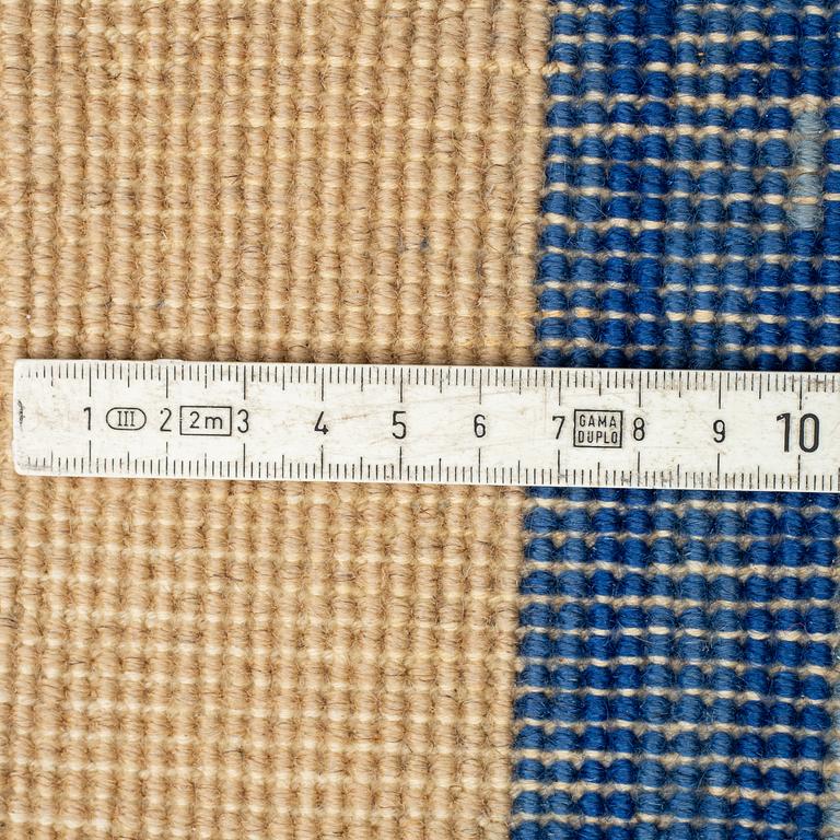 MATTO, an old China, ca 377 x 287,5 cm.