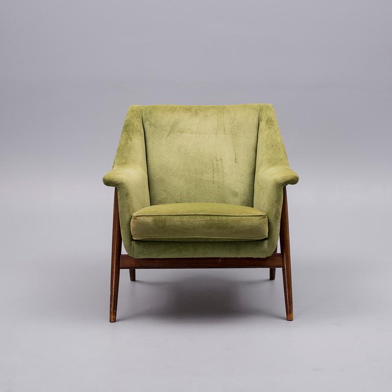 FÅTÖLJ, nr 2451, Asko 1900-talets mitt.