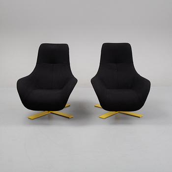 Antonio Citterio, a pair of 'Mart' easy chairs, B&B Italia.
