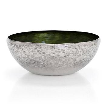 Eva Hidström, sterling silver and enamel bowl, Kultakeskus, Hämeenlinna 1976.