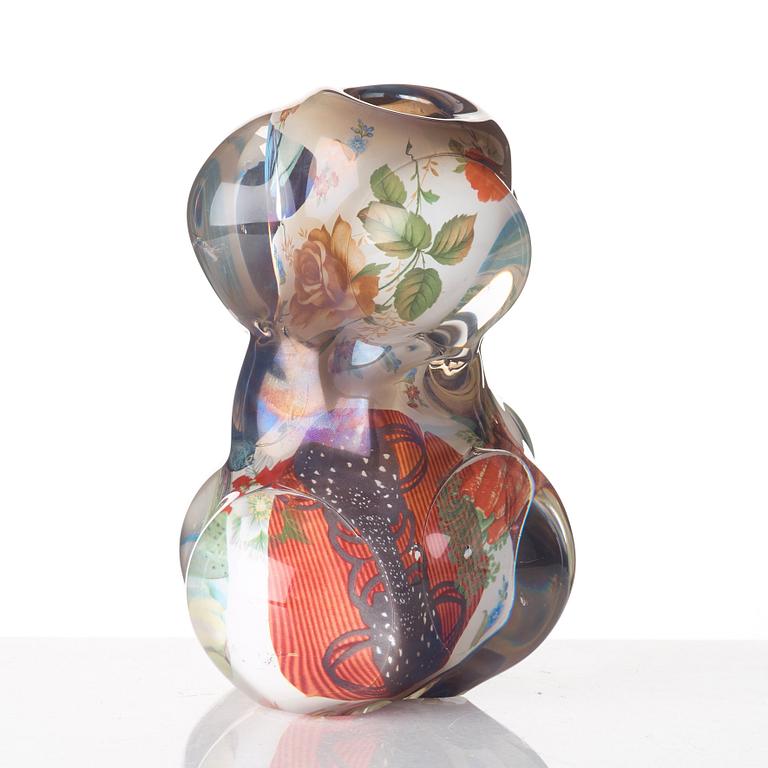 Per B. Sundberg, a 'fabula' vase, Orrefors, Sweden 1998.