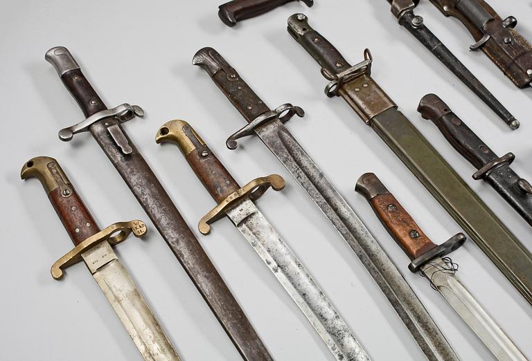 BAJONETTER, 25 st, 1800/1900-tal.