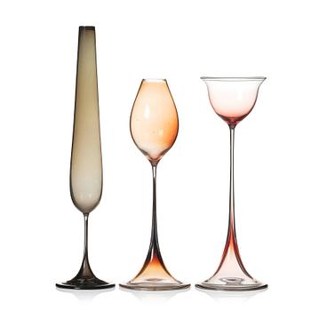 7A. Nils Landberg, a set of three 'Tulip' glass cups, Orrefors, Sweden.