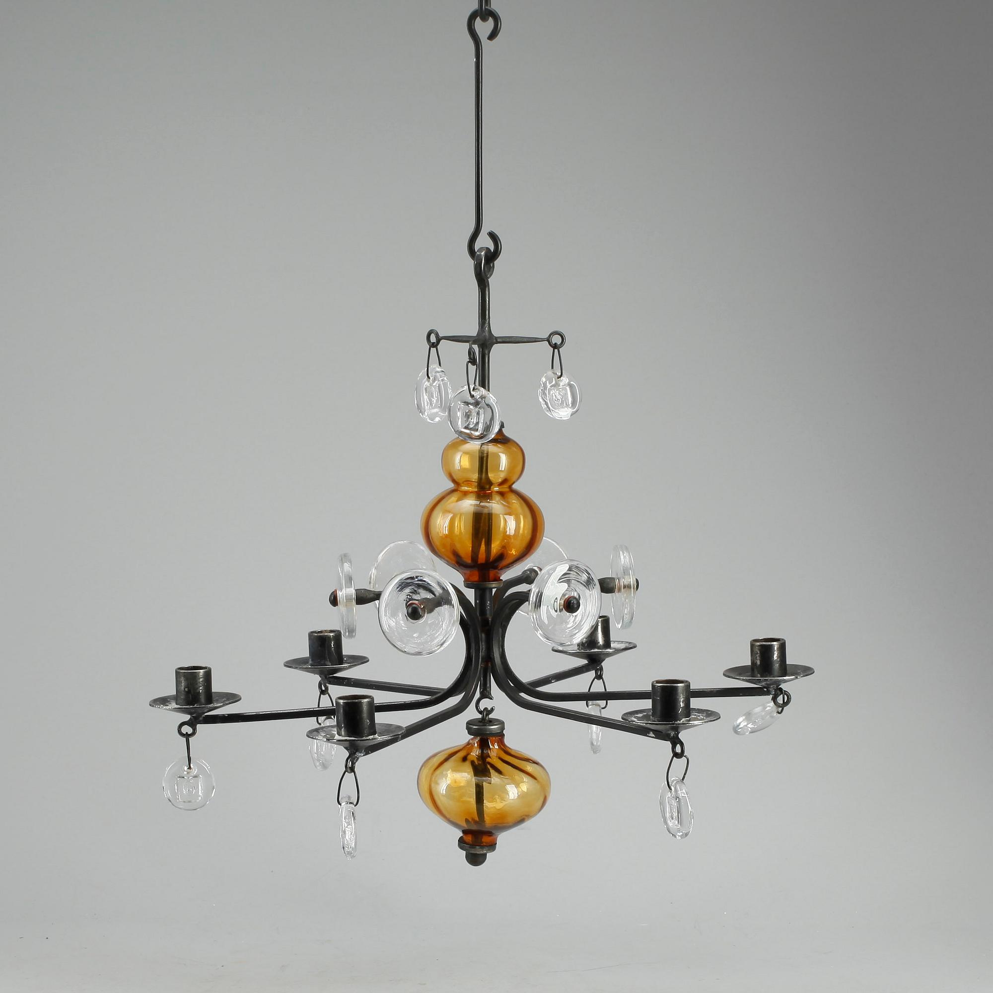 LJUSKRONA, glas och smidesjärn, Erik Höglund. H 43 cm.