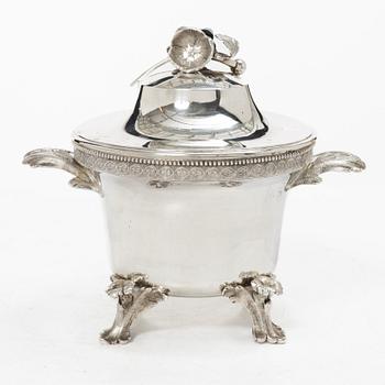 A Swedish silver bowl with lid, mark of Alfred Ambrosius, Stockholm 1891.