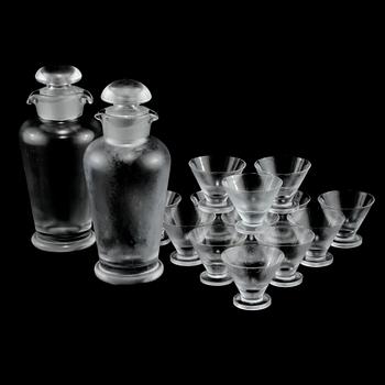 COCTAILGLAS, 13 st, samt KARAFFER, 2 st, "Iced", Vicke Lindstrand, Orrefors, formgiven 1936.