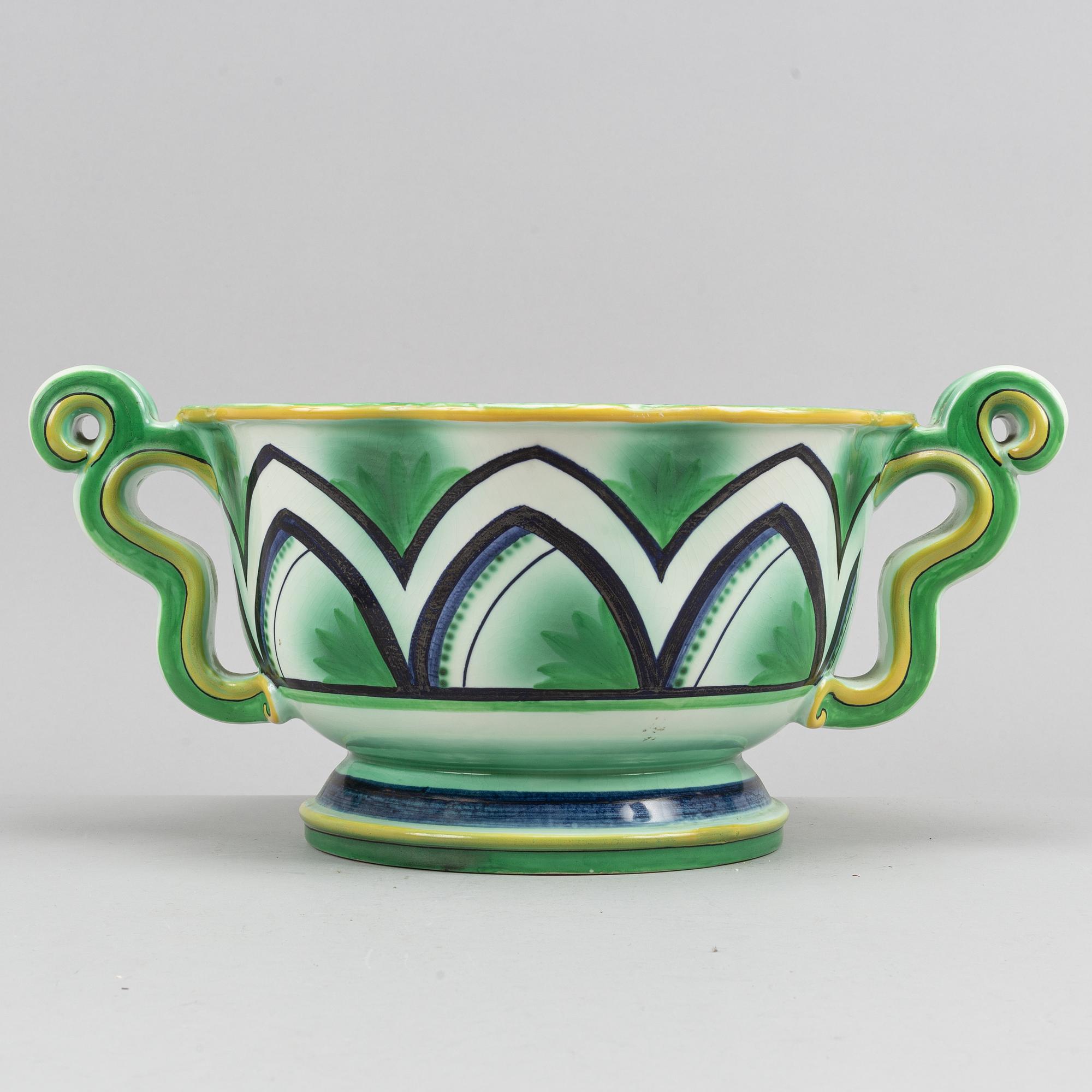 An earthenware Swedish Grace pot/bowl by Arthur Percy for Gefle, 1920's-30's.