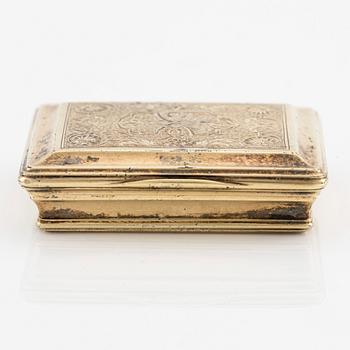 Conrad Gadd, förgyllt silver, snusdosa med sked, Kristianstad 1725-1750 (1752). Régance.