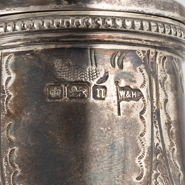 Bordstillbehör, 11 delar, silver, England, 1800-1900-tal.