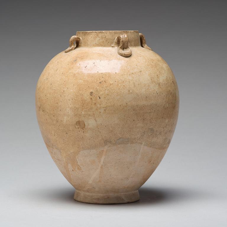 A large jar, Tang dynasty (608-906).