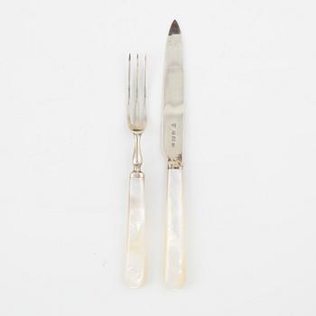A set of twelve Silver Dessert Cutlery, J.B. Chatterley & Sons Ltd, Birmingham, England, 1938.