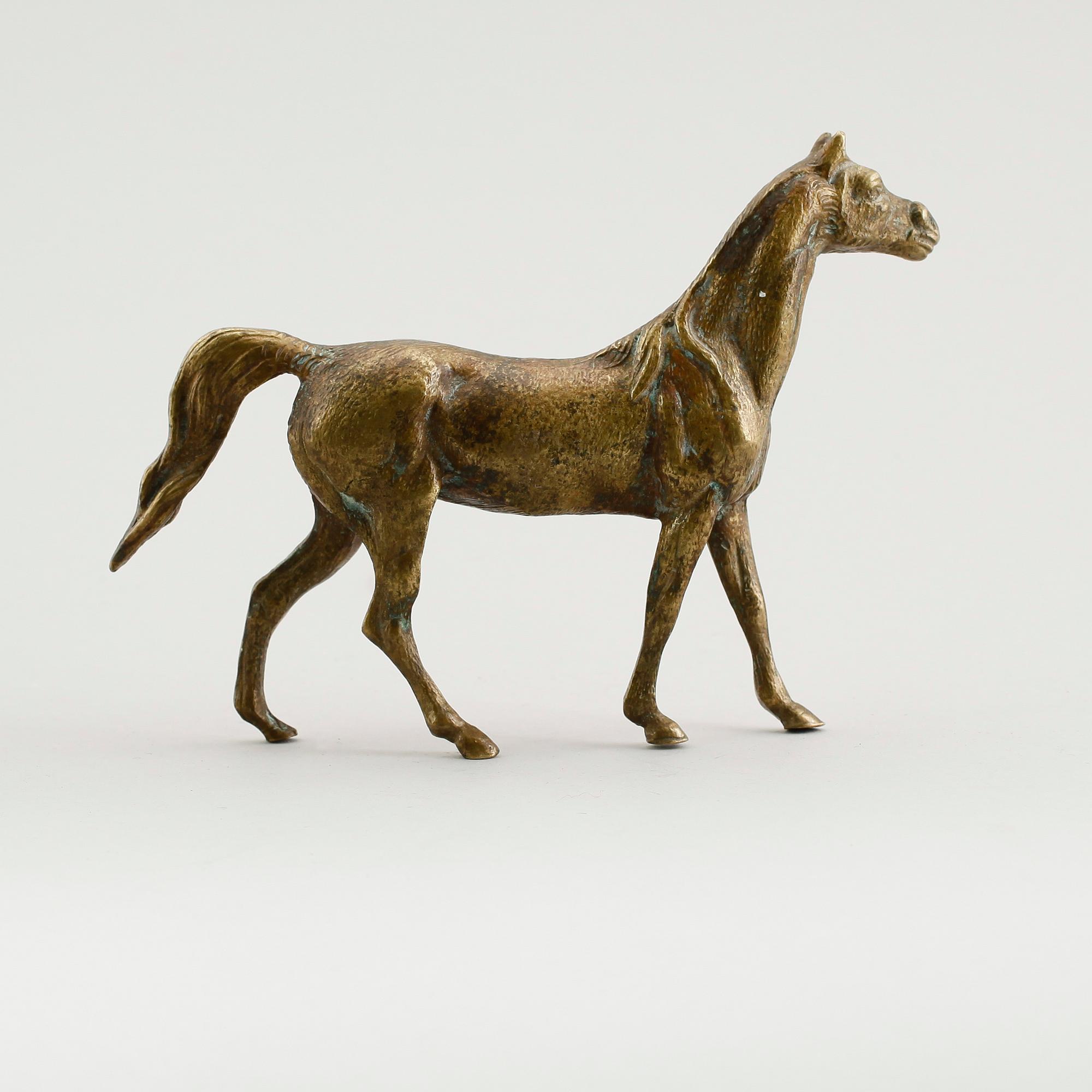 FIGUR, mässing, 1900-talets första hälft.