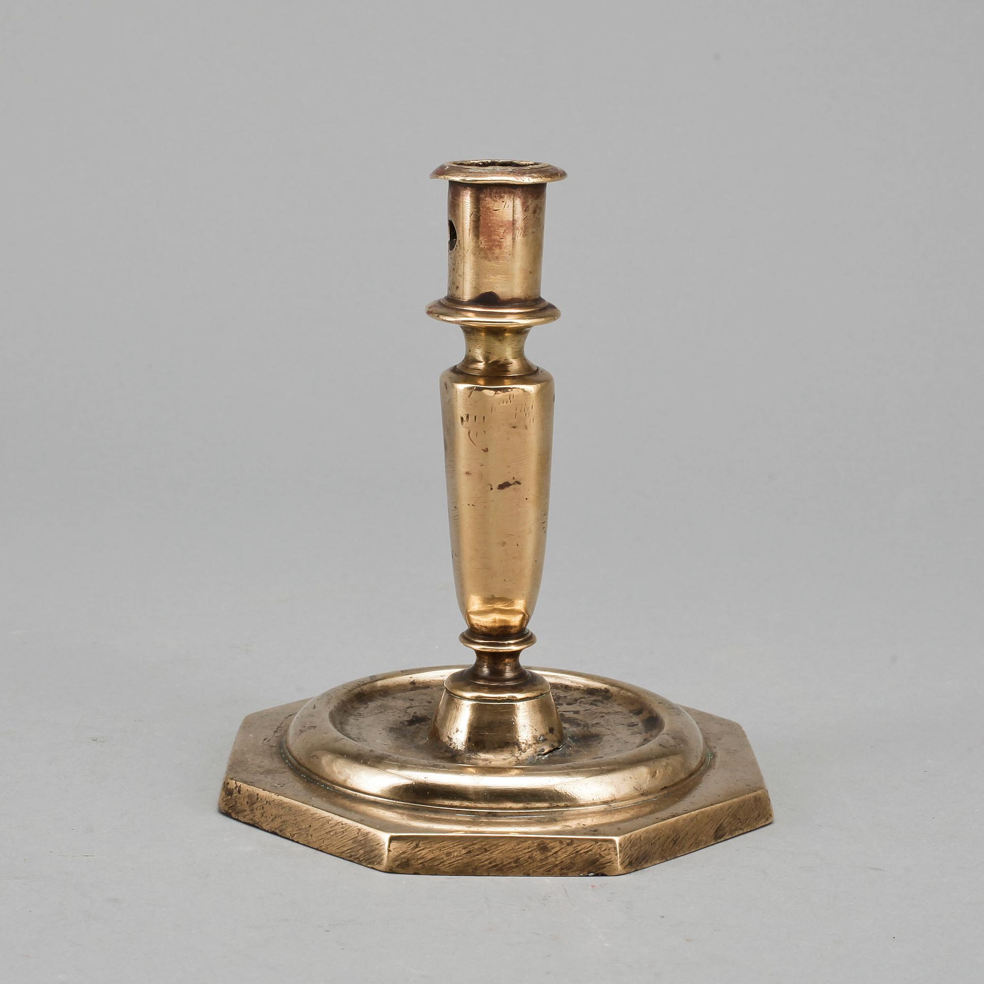LJUSSTAKE, mässing, barock, 1700-tal.