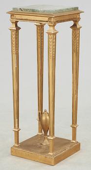PIEDESTA, empirestil, 1900-talets första hälft.