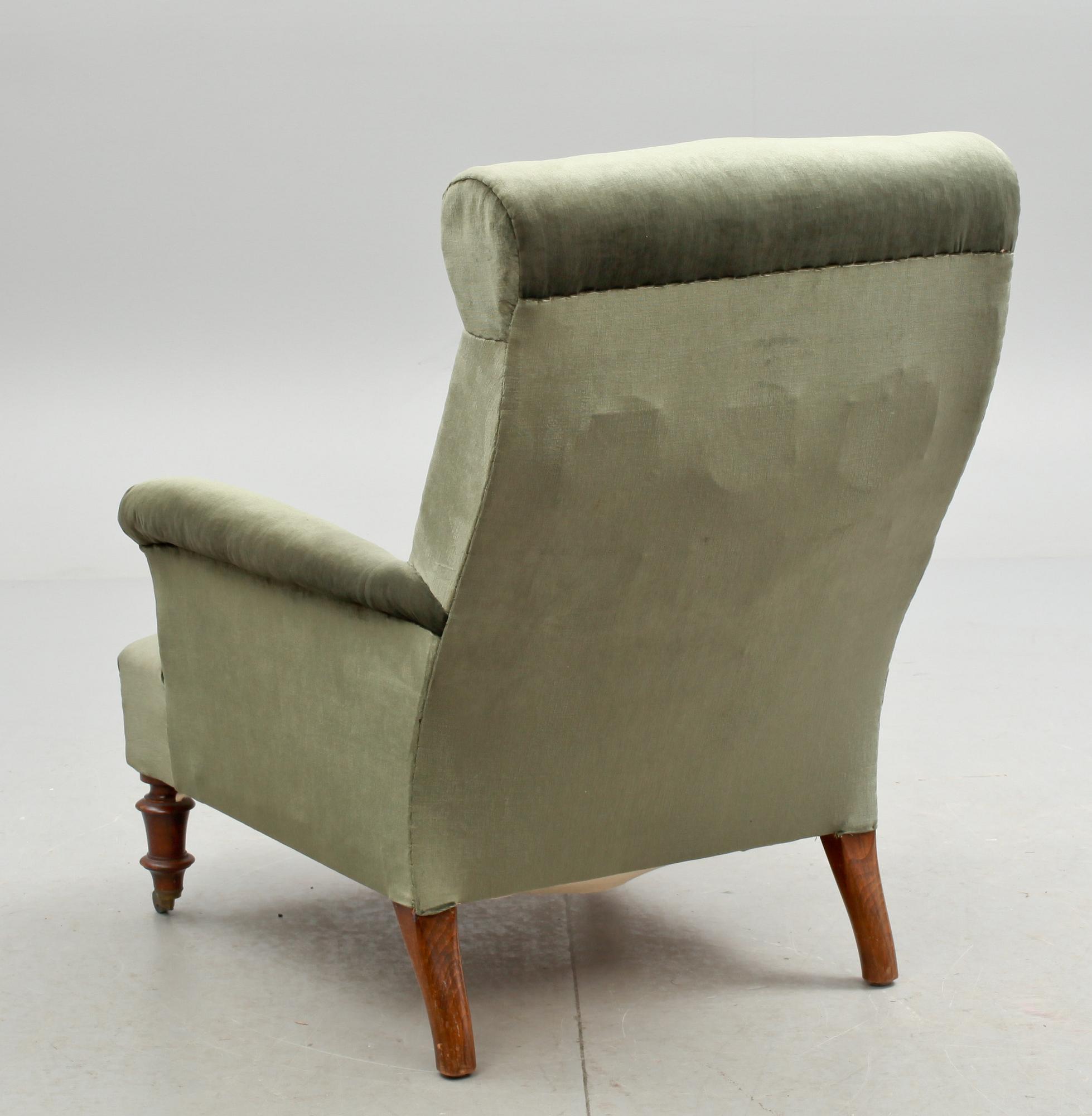 FÅTÖLJ. 1900-talets första hälft.