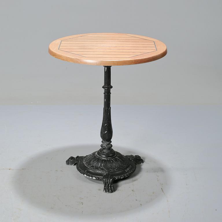 TRÄDGÅRDSBORD, delvis Byarum, 1900-talets andra hälft.