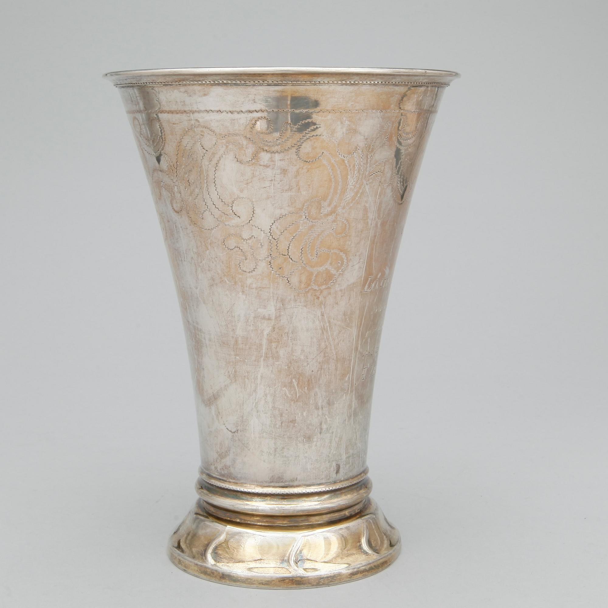 BÄGARE, silver, K Andersson, Stockholm, 1932. Vikt ca 342g.