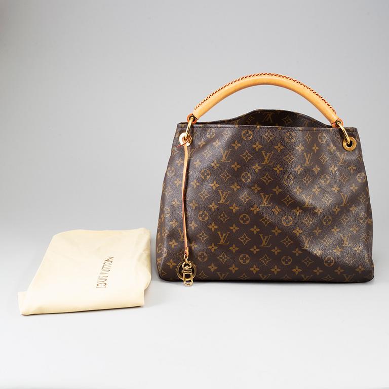 LOUIS VUITTON, 'Artsy' monogram canvas bag.