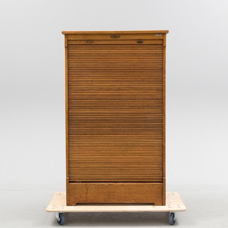 A German oak filing cabinet, first half of the 20th century.